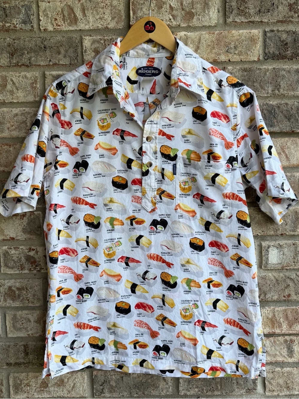 🍒💣 Vintage riggers Hawaiian style sushi 1/4 button down shirt